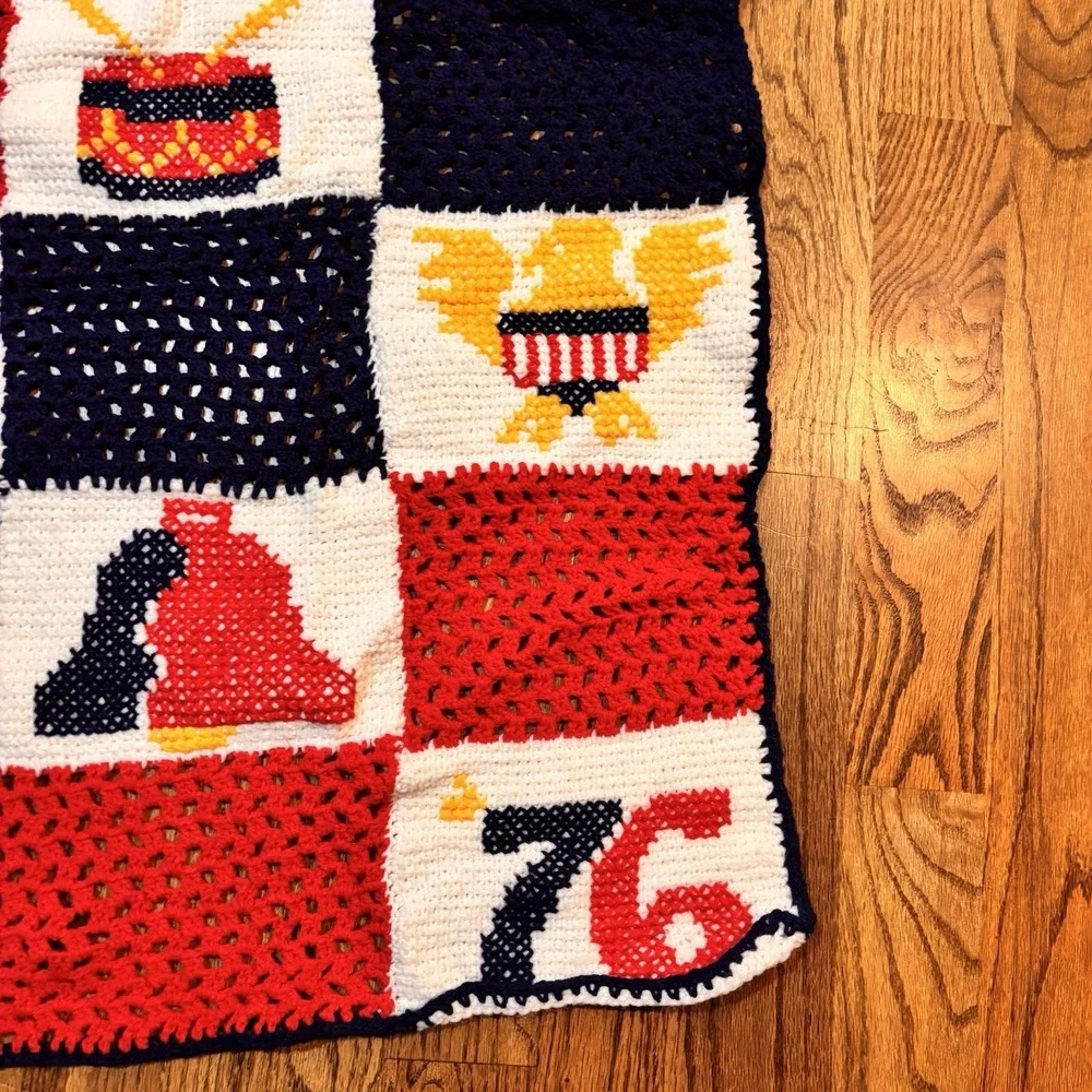 Vintage 1976 Bicentennial Crochet Afghan Patriotic Red White Blue Throw 46x48‎